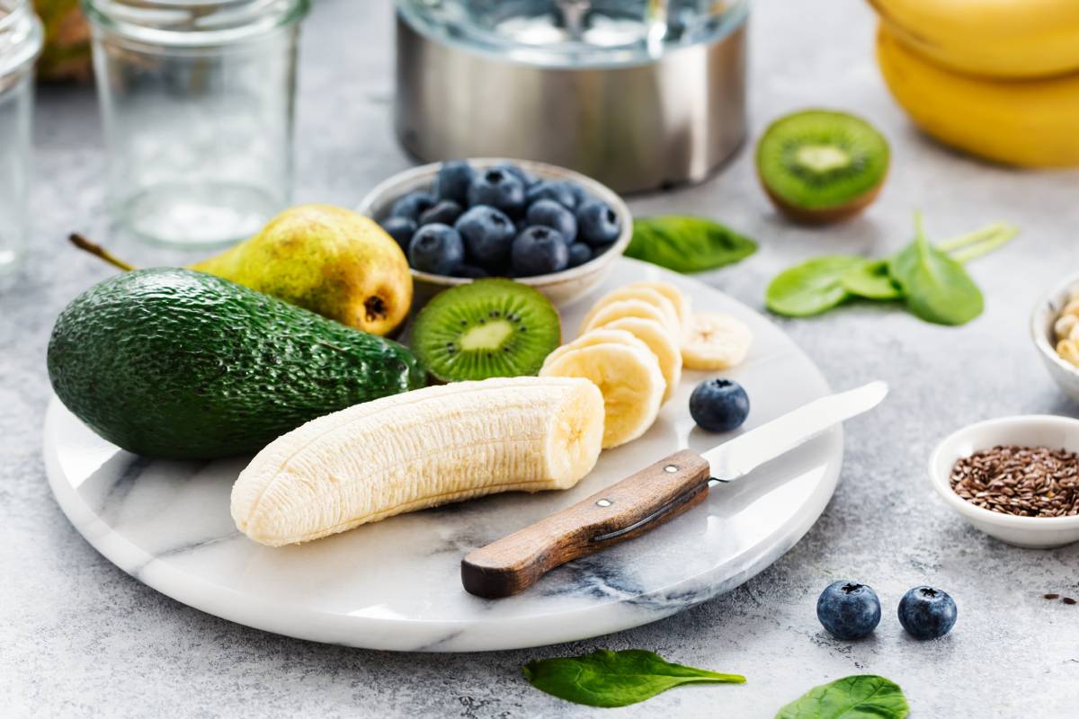 Une préparation de smoothie