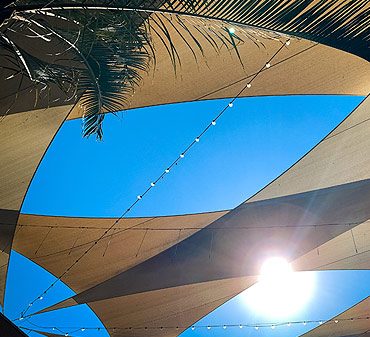 forme de voile d'ombrage