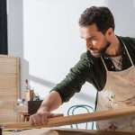 Couper un plan de travail sans éclats.